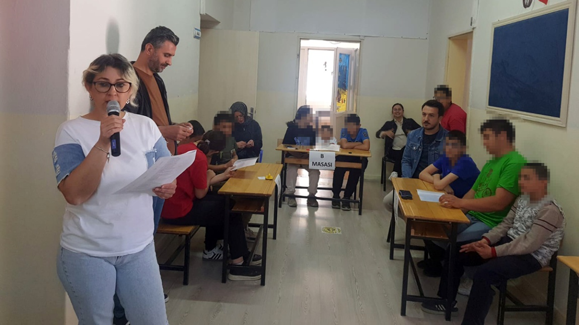 10-16 Mayıs Engelliler Haftasında Okulumuzda Bilgi Yarışması Düzenlendi.
